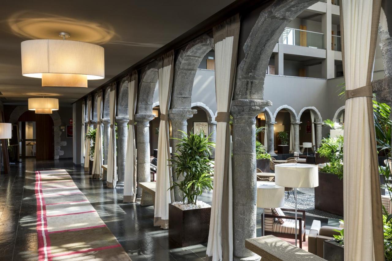 Parador De La Seu D'Urgell Eksteriør billede